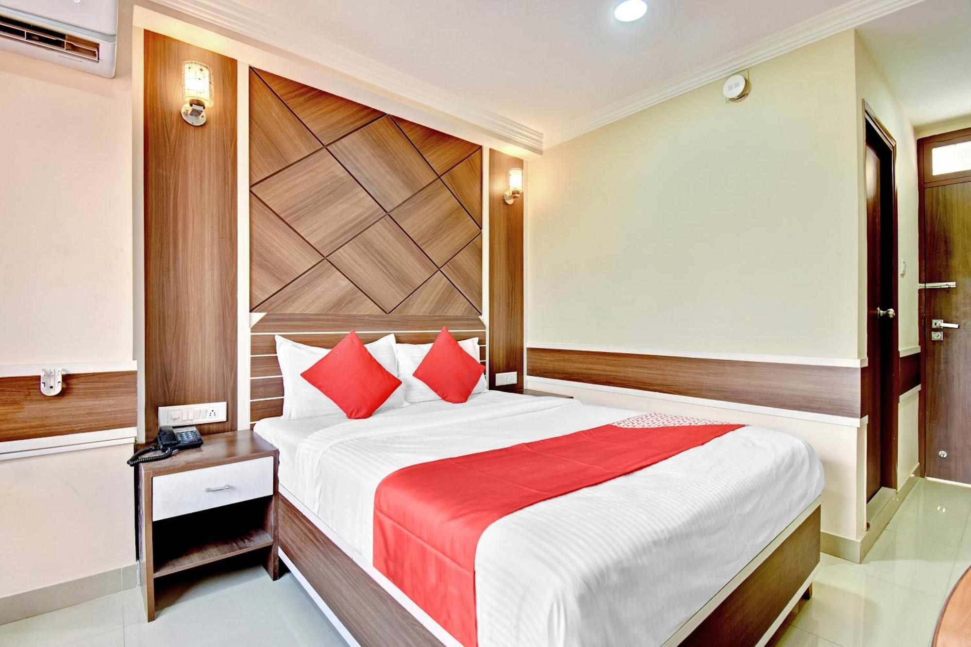 Hotel O Sri Sai Comforts Bangalore Exterior photo